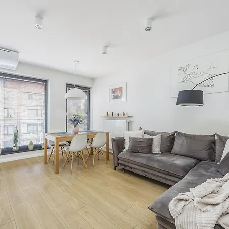 Apartment Hygge By Kramm Poznan